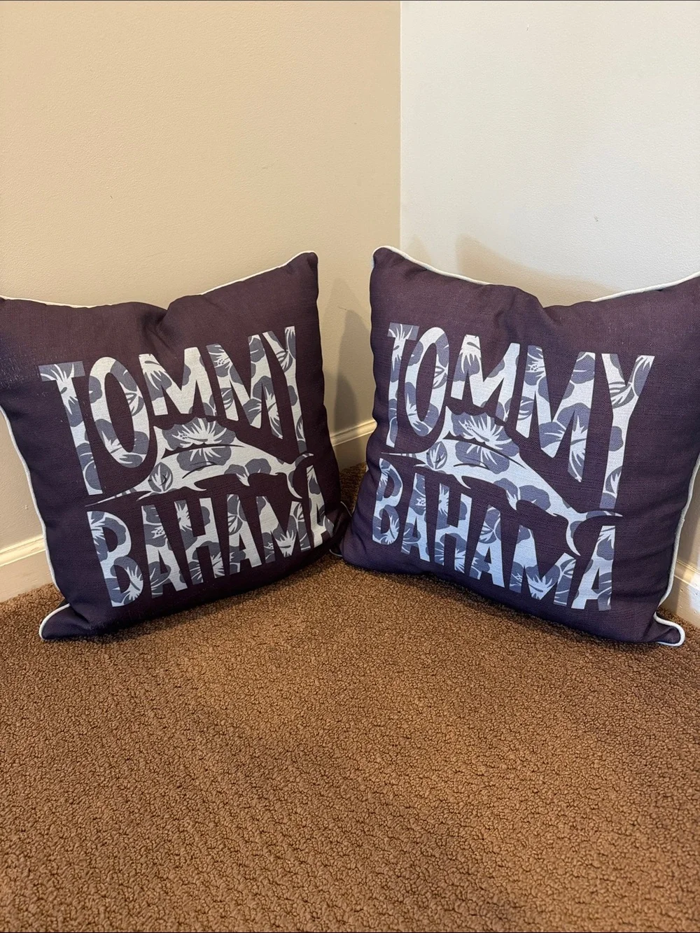 Tommy Bahama tommy bahama